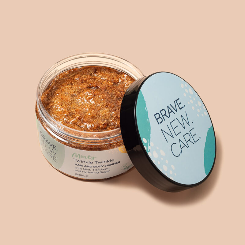 Brave New Hair Minty Twinkle Twinkle Body Shimmer 250ml – Δροσιστικό Body Shimmer με Άρωμα Μέντας & Εκθαμβωτική Λάμψη - Image 2