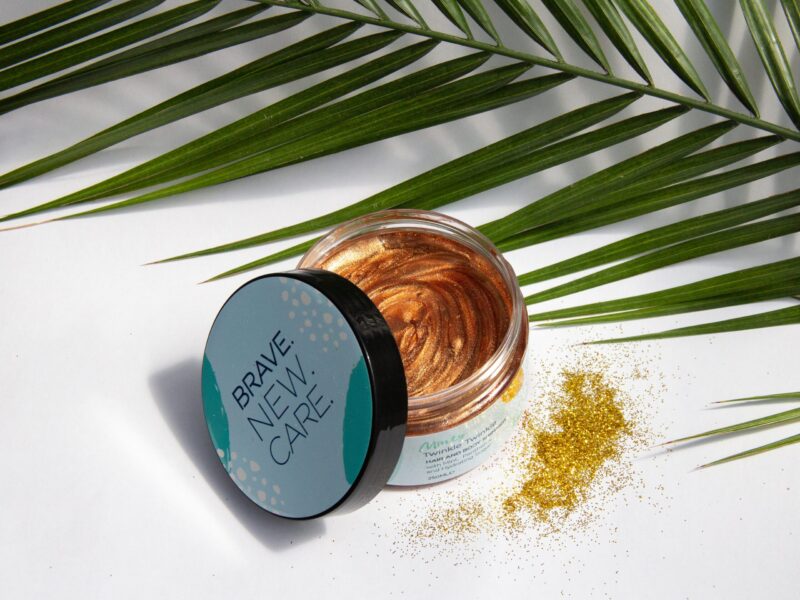Brave New Hair Minty Twinkle Twinkle Body Shimmer 250ml – Δροσιστικό Body Shimmer με Άρωμα Μέντας & Εκθαμβωτική Λάμψη - Image 6