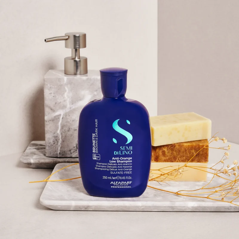 Alfaparf Milano Semi di Lino Anti-Orange Low Shampoo 250ml – Σαμπουάν Ήπιου Καθαρισμού για Εξουδετέρωση Πορτοκαλί Τόνων - Image 3