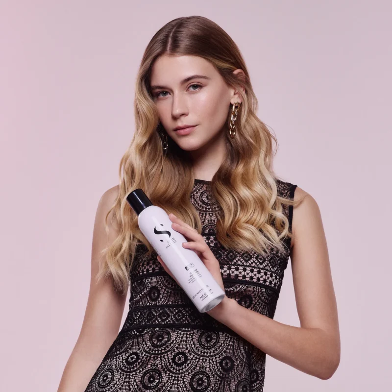 Alfaparf Milano Style & Care Original Hairspray 300ml – Λακ Δυνατού Κρατήματος για Στιλ που Διαρκεί - Image 3