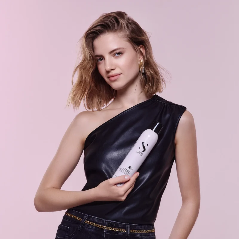 Alfaparf Milano Style & Care Texturizing Dry Shampoo 300ml – Ξηρό Σαμπουάν με Όγκο & Φρεσκάδα Χωρίς Λούσιμο - Image 3
