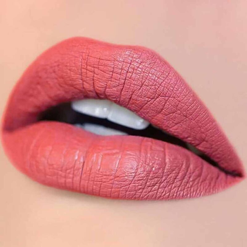 Divine Lux Matte Liquid Lipstick No.17– Ματ Κραγιόν Υγρής Μορφής με Μακρά Διάρκεια & Βελούδινο Φινίρισμα - Image 2