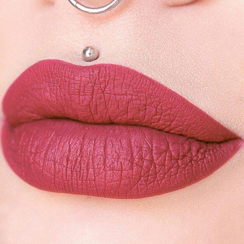 Divine Lux Matte Liquid Lipstick No.09 – Ματ Κραγιόν Υγρής Μορφής με Μακρά Διάρκεια & Βελούδινο Φινίρισμα - Image 2