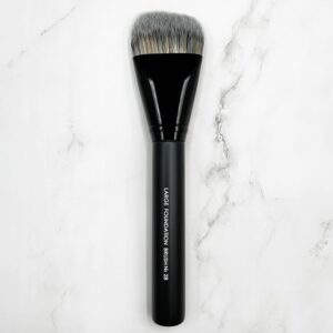 Impala Large Foundation Brush No.28 – Πινέλο Foundation για Λεία & Άψογη Εφαρμογή Βάσης