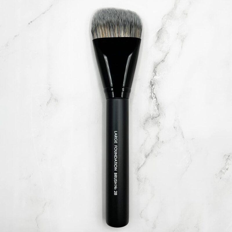 Impala Large Foundation Brush No.28 – Πινέλο Foundation για Λεία & Άψογη Εφαρμογή Βάσης
