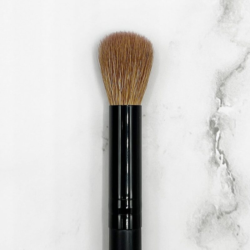 Impala Blending Brush No.2 – Πινέλο Ανάμειξης για Απαλό & Ομοιόμορφο Μακιγιάζ - Image 2