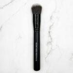 Impala Round Kabuki Brush No.26 – Στρογγυλό Πινέλο Kabuki για Ομοιόμορφη Κάλυψη & Φυσικό Τελείωμα